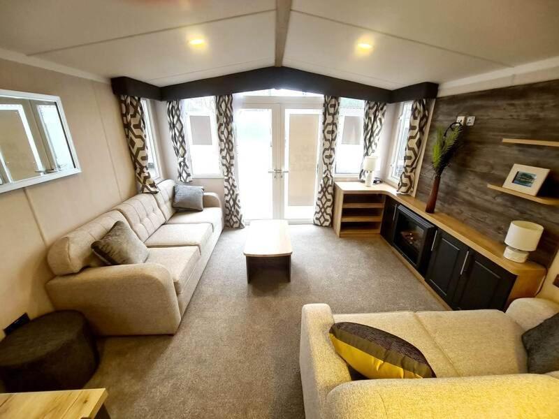 Luxury Whitstable Caravan Seasalter Exterior photo